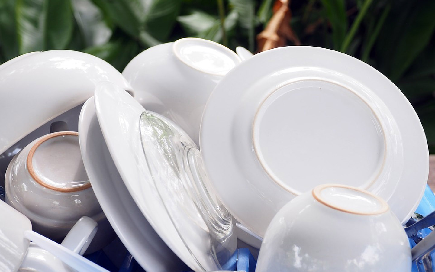 How to Organise a Messy Kitchen in 6 Simple Steps | Zameen Blog