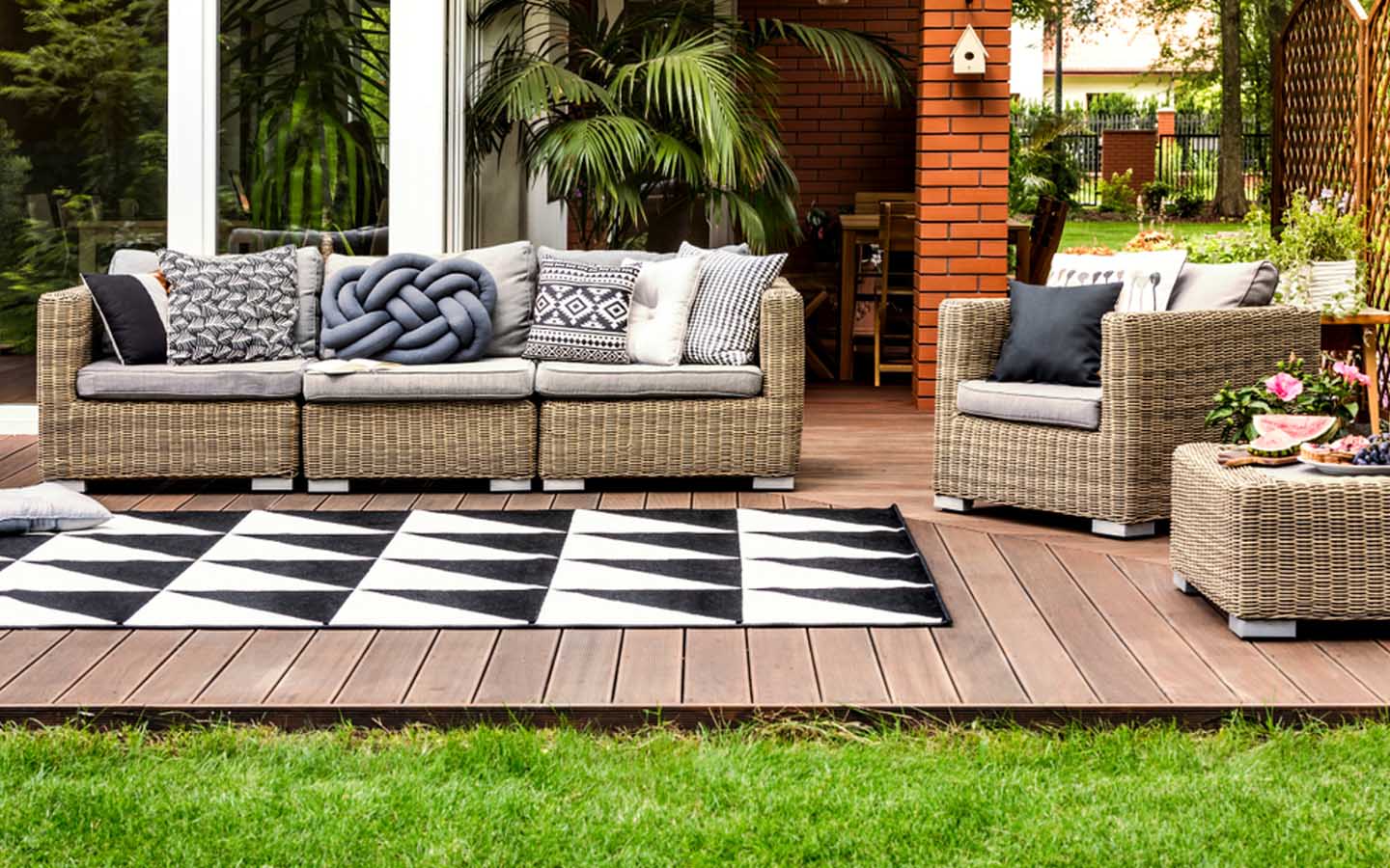 DIY Carpet Repurposing Ideas for Reuse At Home | Zameen Blog