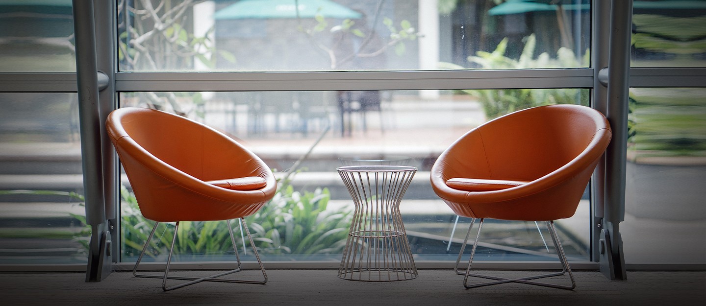curved furniture trend
